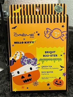 🎸The Creme Shop x Hello Kitty Bright Boo-ster sheet masks